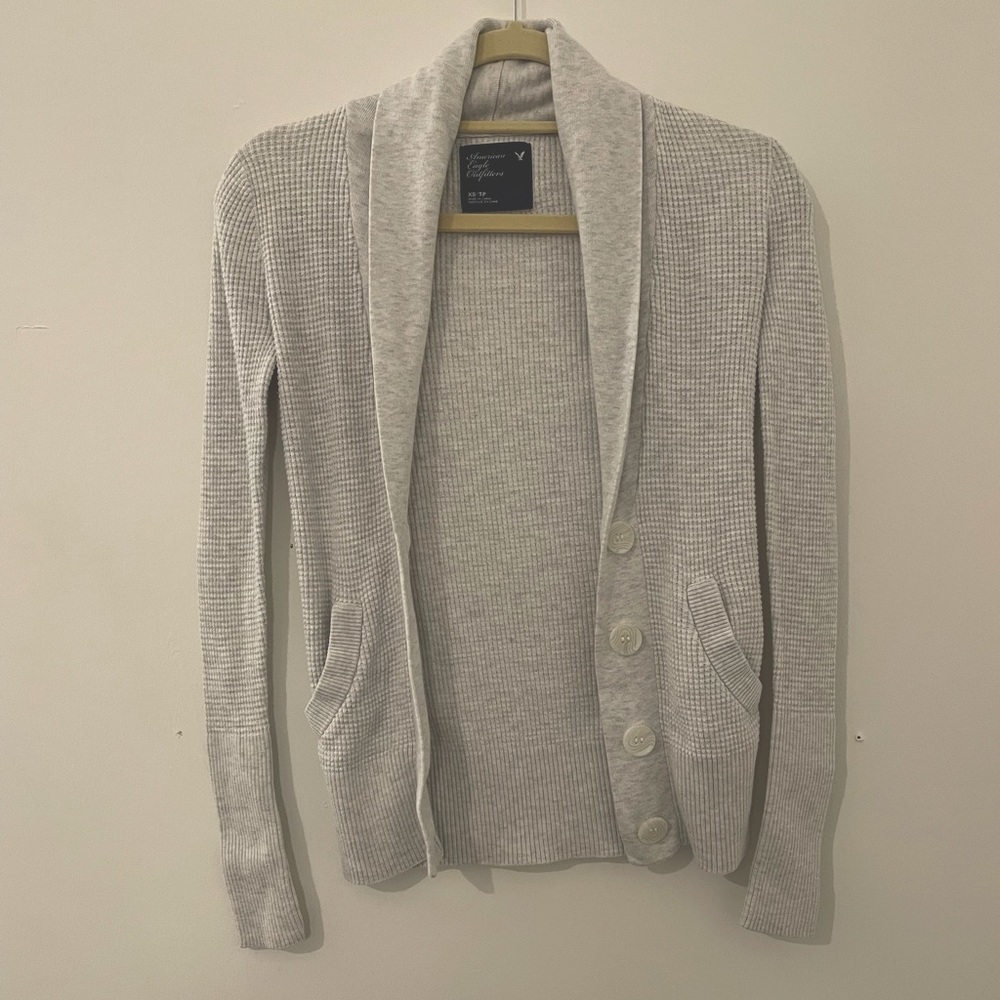 American eagle cardigan